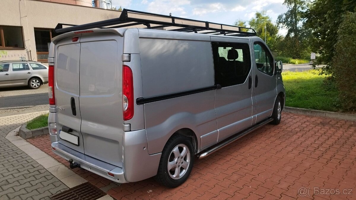 RENAULT TRAFIC 2.0DCI 84KW BEZ DPF LONG 6 MÍST R.V.2011 - 9