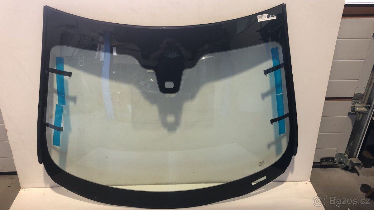 Jaguar XJ X351 nové čelní okno - 9