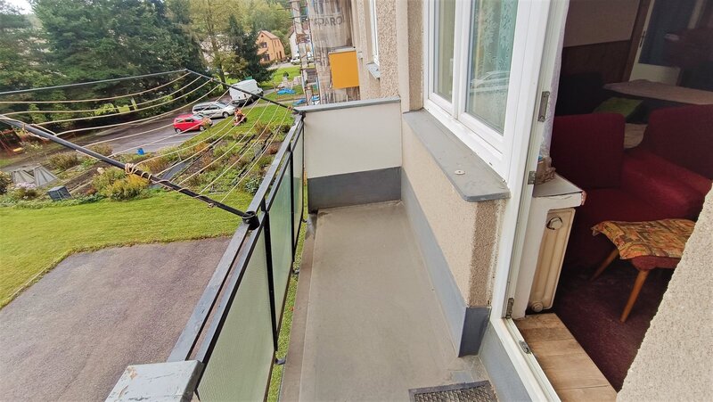 Cihlový byt 3+1 s balkonem - 9