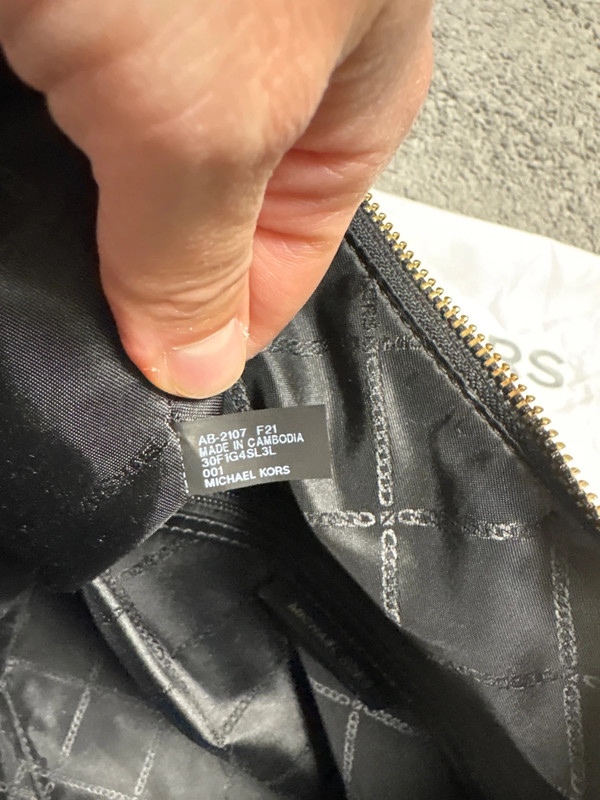 Michael Kors Sienna Černá kožená kabelka - 9