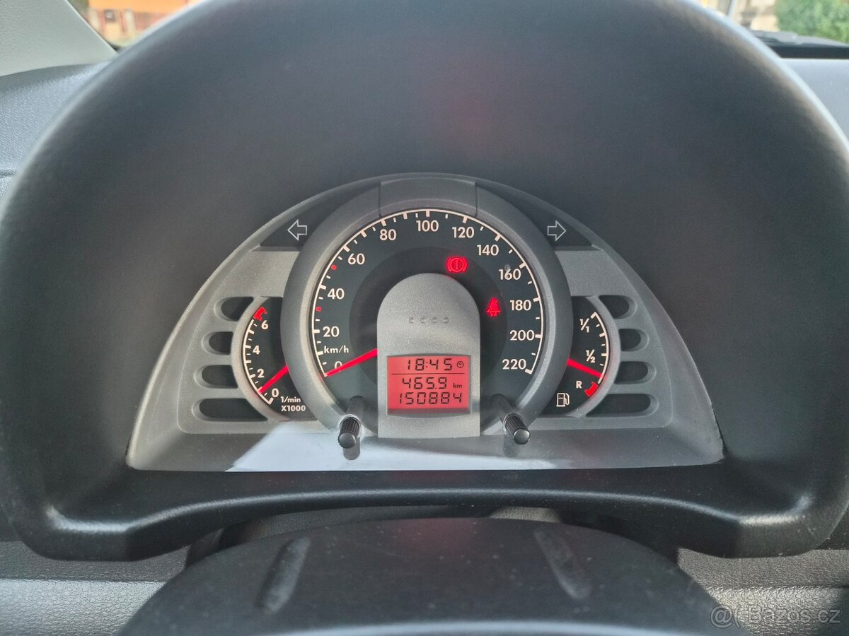 Prodám Volkswagen Fox - 9