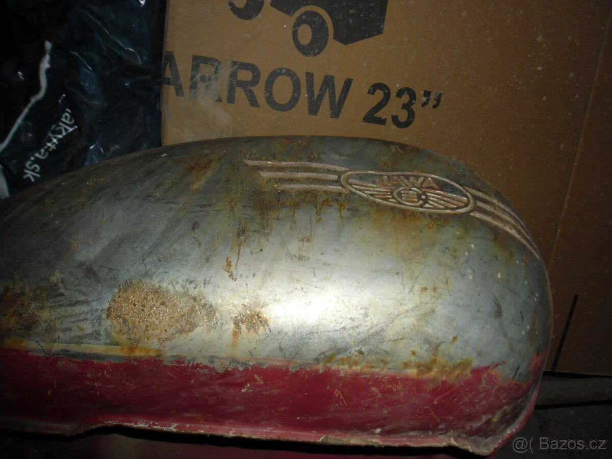 Predám nádrž JAWA - 9