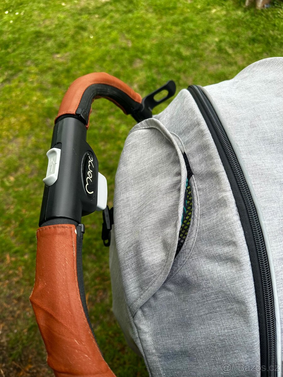 Cestovní kočárek - 9