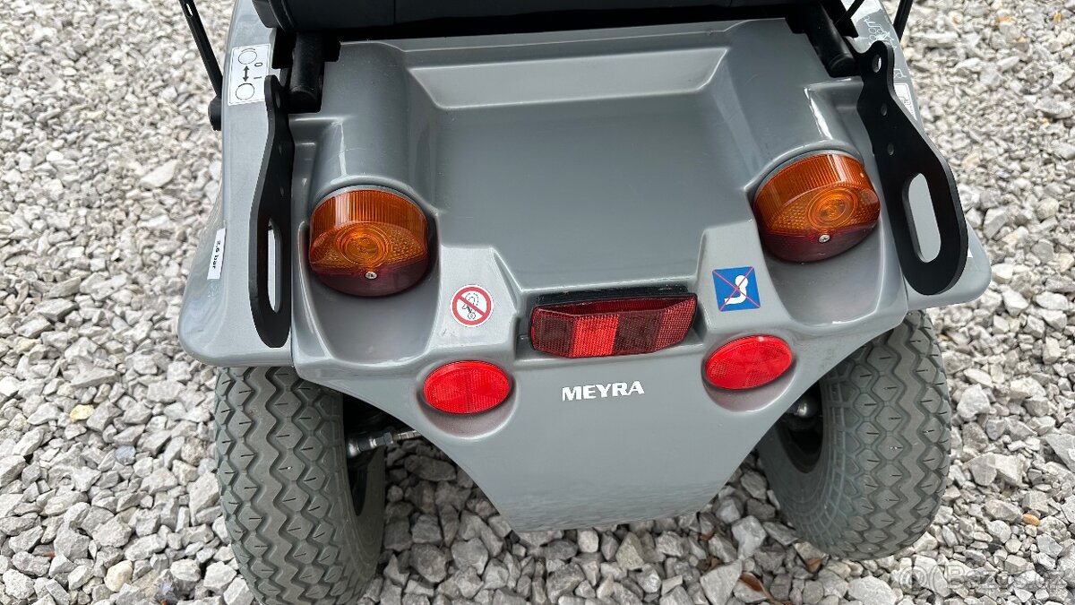 Predám elektrický invalidný vozík Optimus Meyra 2, nemeckej - 9
