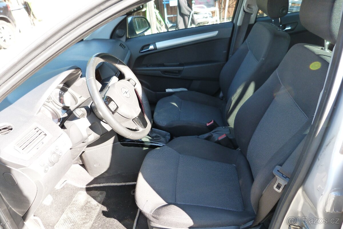 Opel Astra 1.6i 16v 85kw - 9