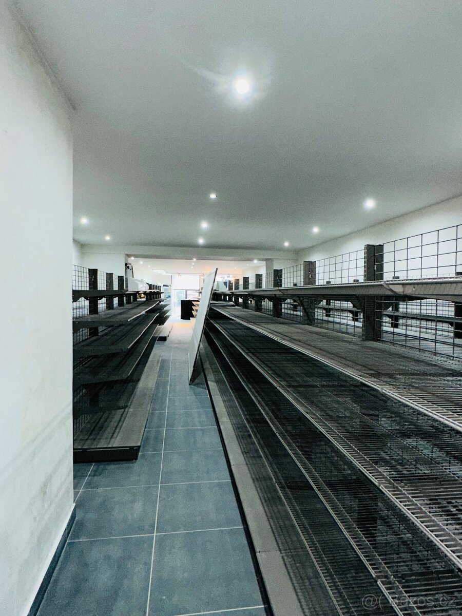 pronajem prostor Lze jej využít jako obchod, restaurance - 9