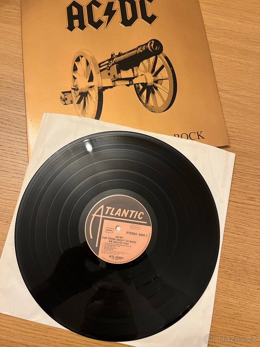 AC/DC – For Those About To Rock We Salute You - 9