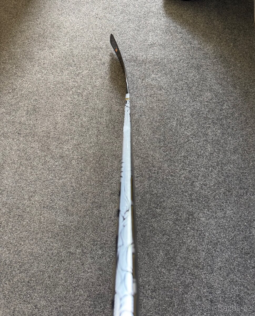 Nová kompozitová hokejka WARRIOR - 9