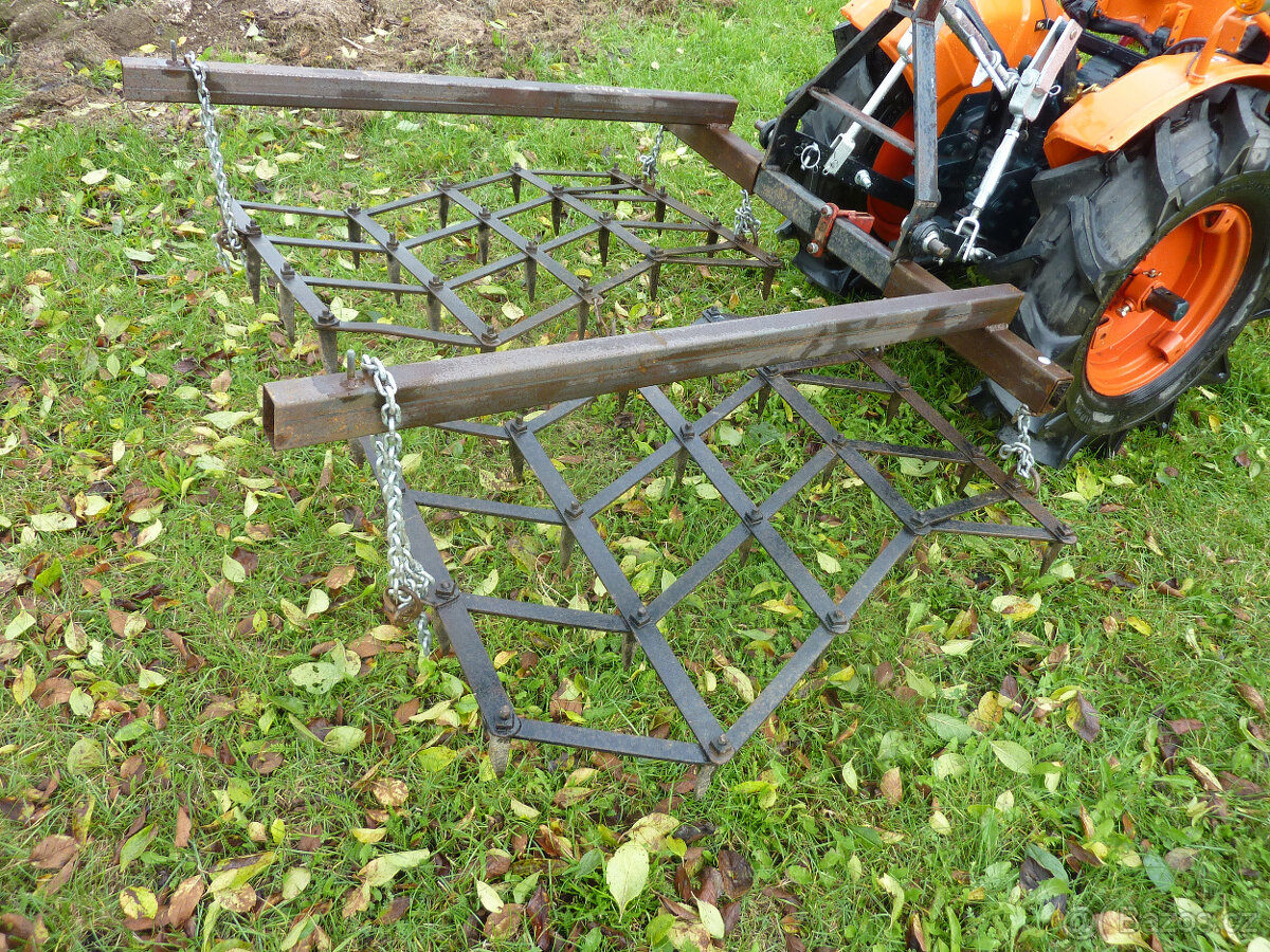 Malotraktor Kubota B 7000 4WD a příslušenství - 9