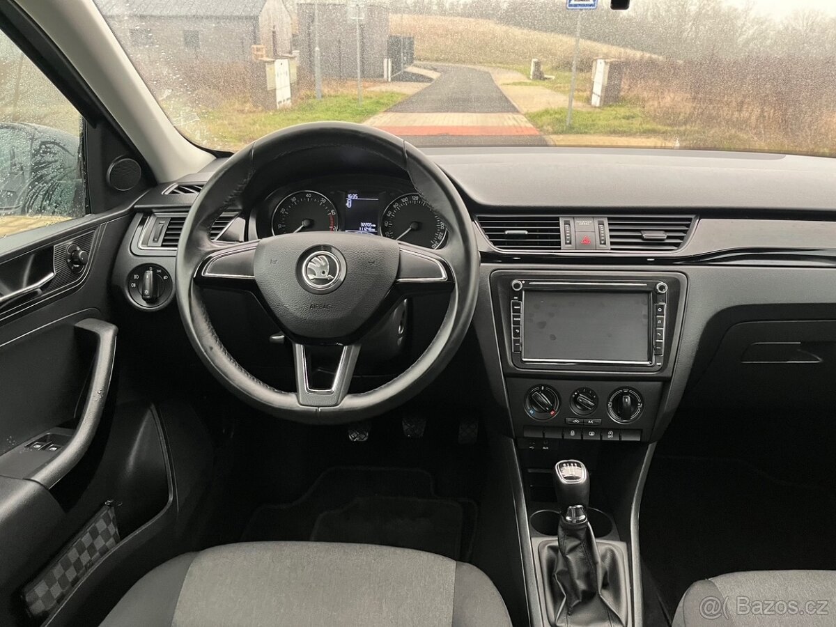 Škoda Rapid Spaceback 1.2 TSI - 9