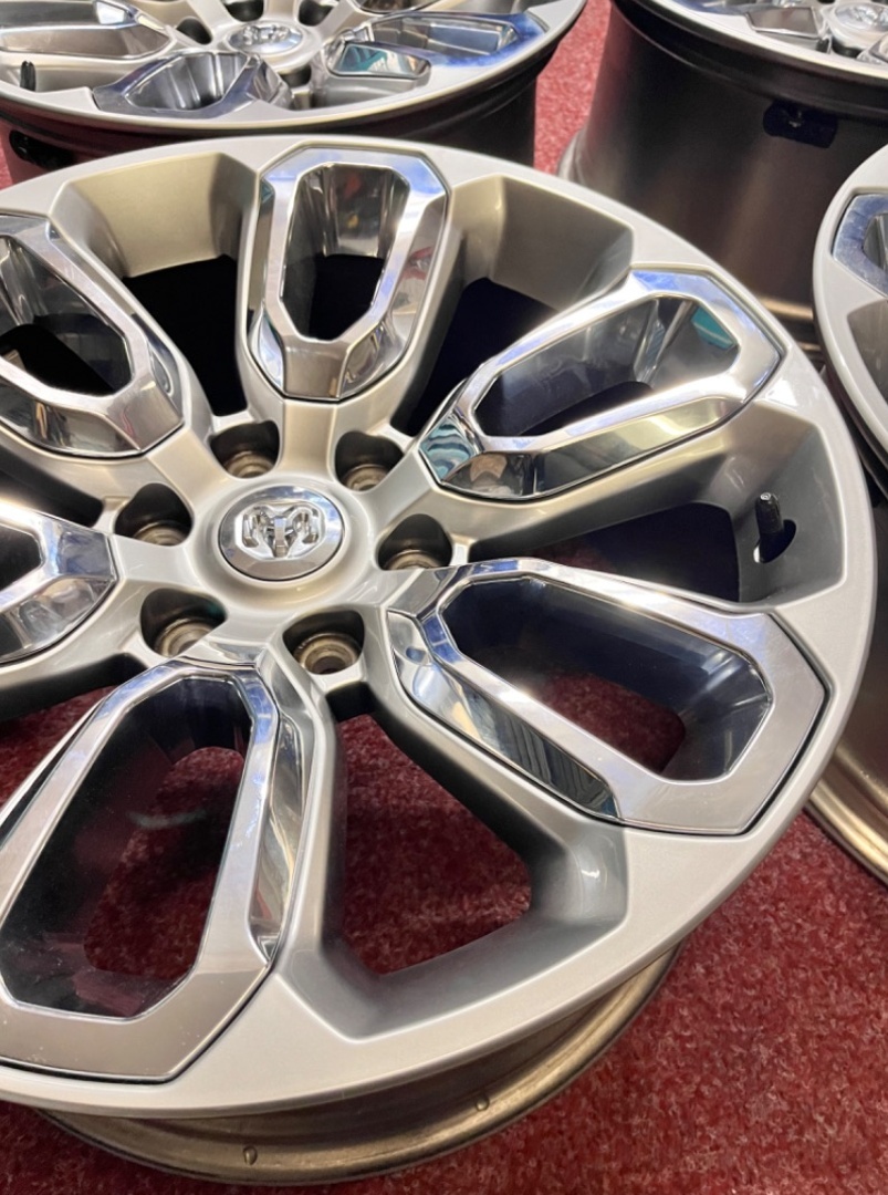 6x139.7 R20 Originál Dodge RAM 5.Generace - TOP STAV - 9