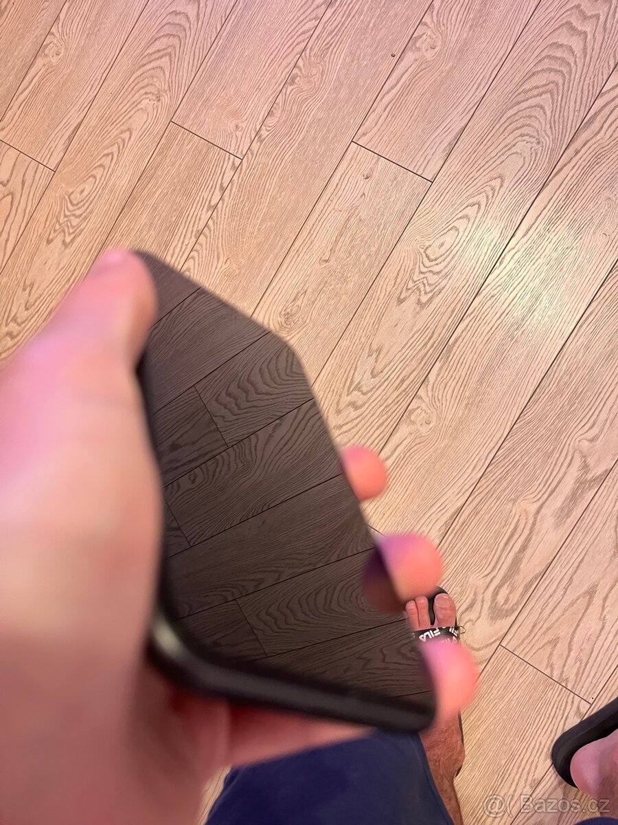 Apple iPhone 11 64GB Černý - 9