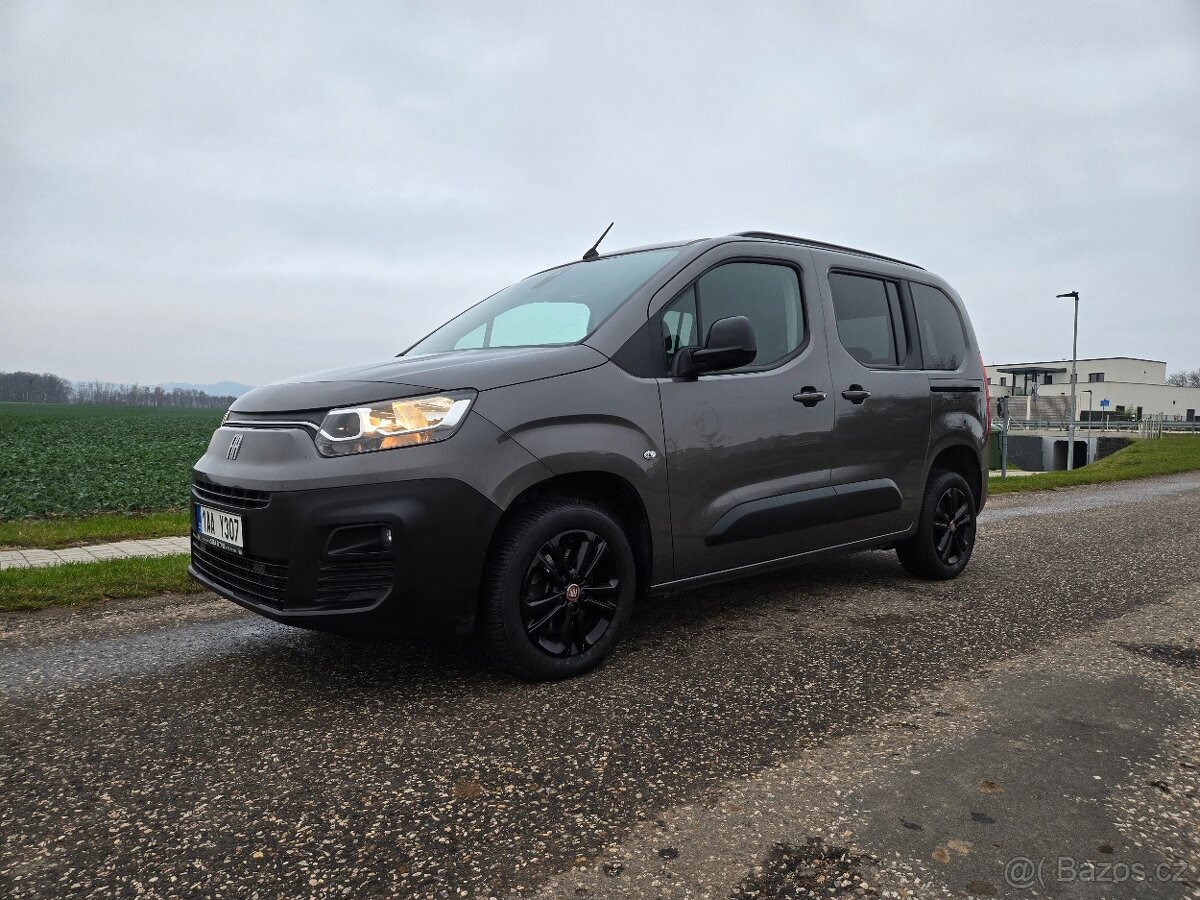 Prodám FIAT DOBLO COMBI - 9