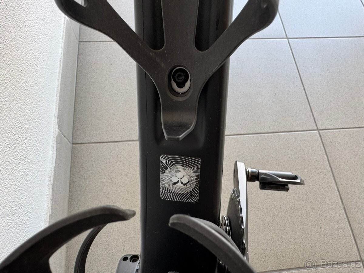 COLNAGO V4Rs UAEmirates - 9