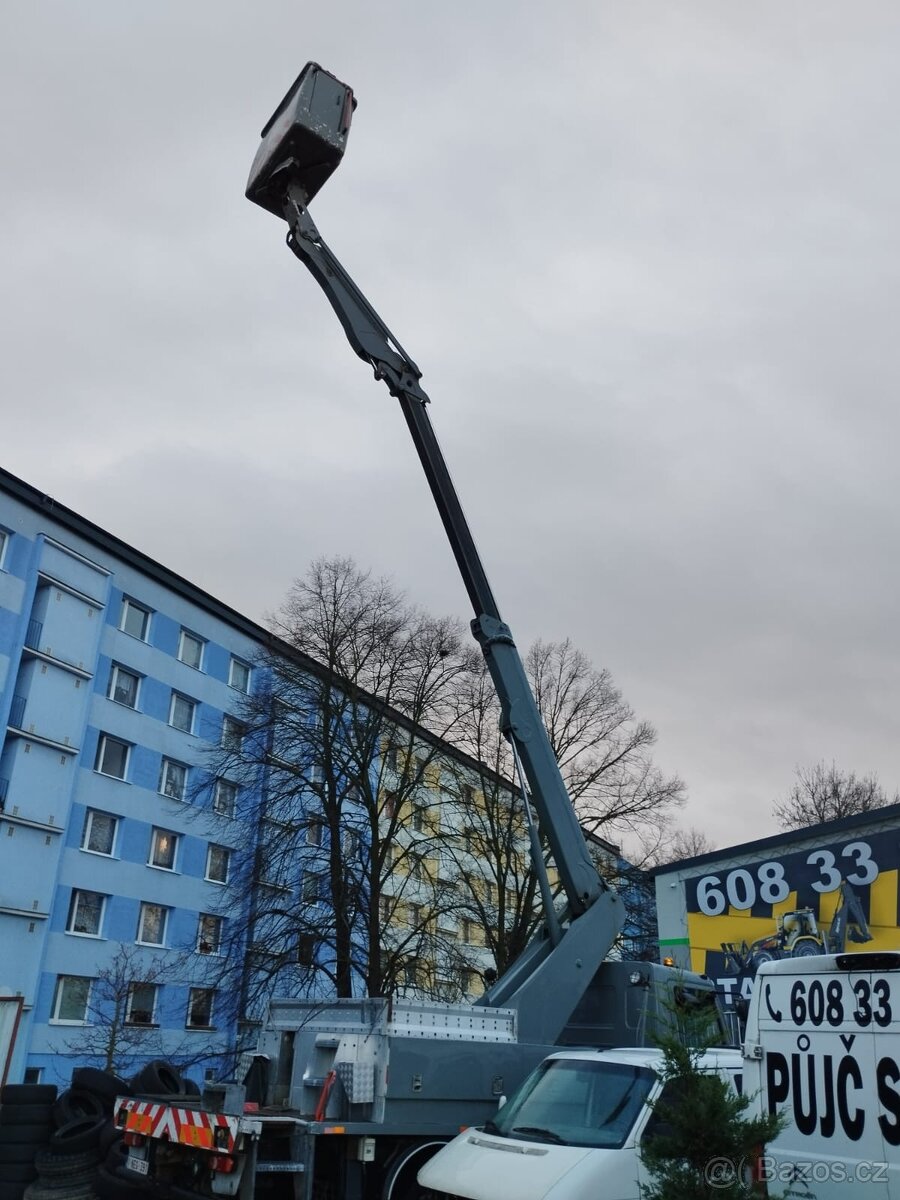 Volvo FL240 plošina - 9