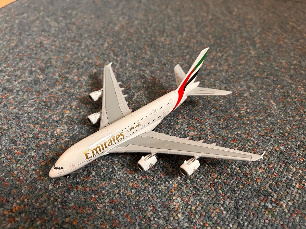 Prodám modely letadel Gemini jets 1:400 - 9