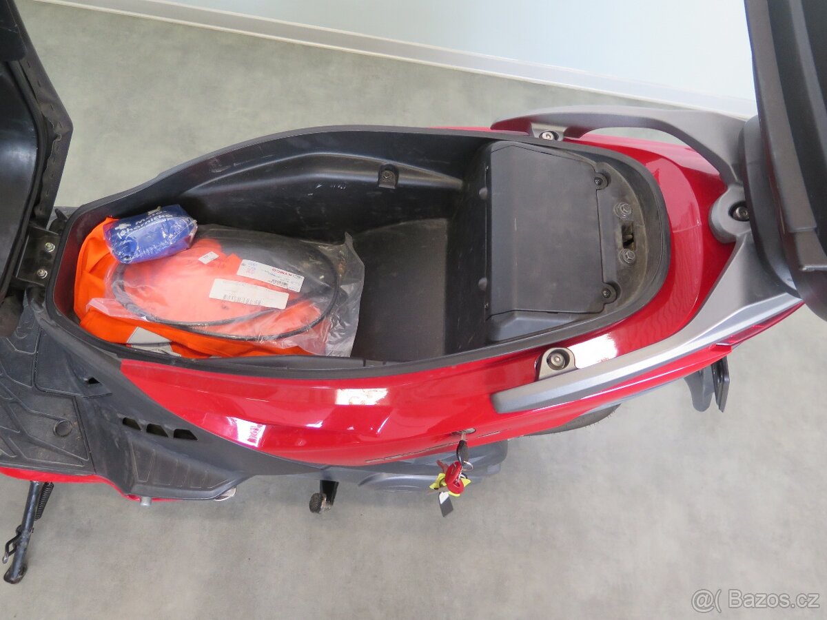 Kymco Agility 16+ 125, plexi, kufr - 9