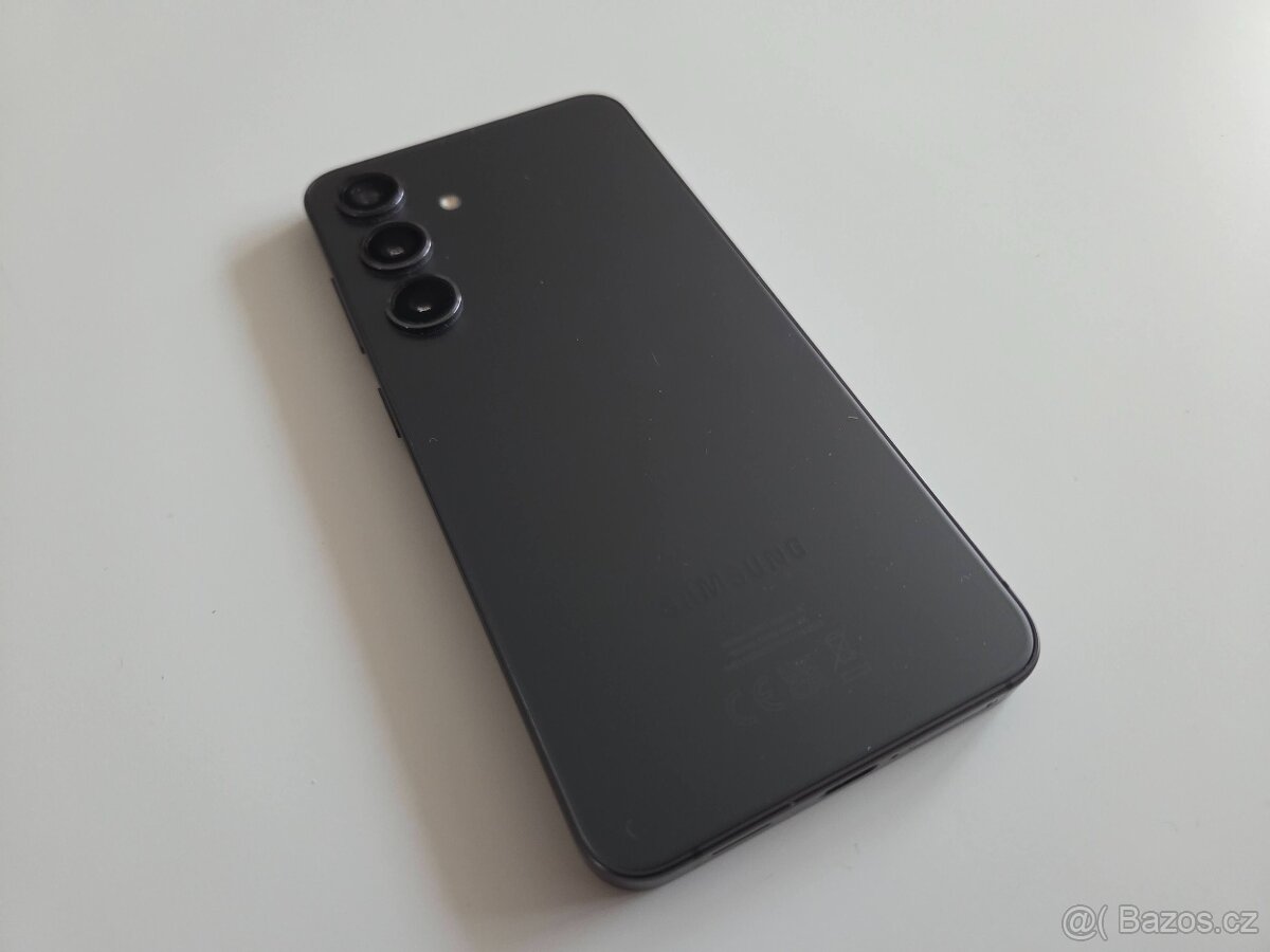 Samsung S24 256GB Top stav - 9