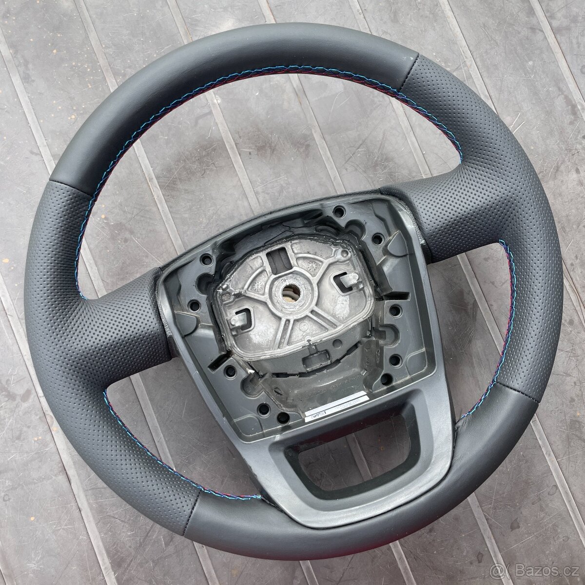 Iveco Daily nový kožený volant - 9