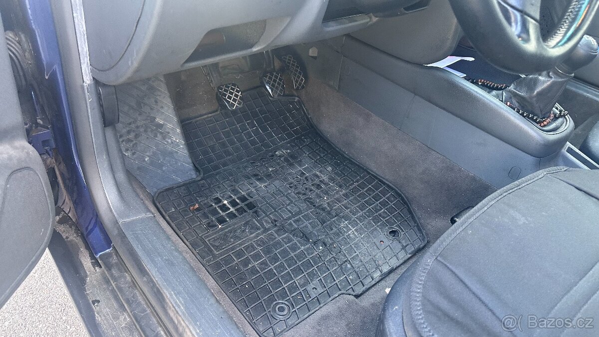 Audi A3 1.6 benzin, nová STK - 9