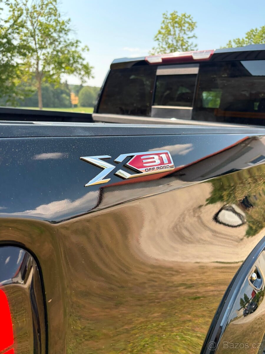 GMC Sierra 1500 6.2 V8 BLACK WIDOW (2019) - 9