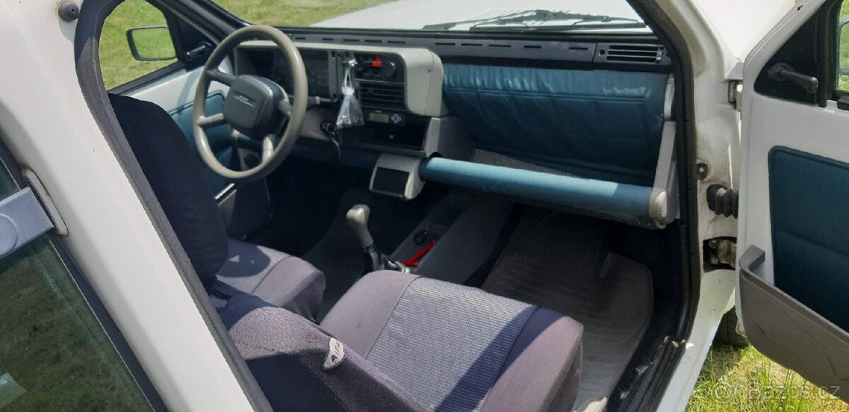 FIAT PANDA TREKKING 4X4 1,1 i 40 kW - 9