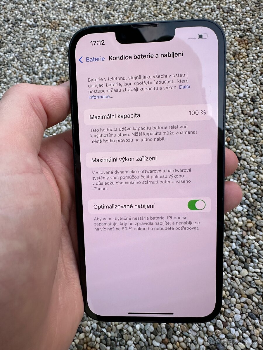 IPhone 14 - baterie 100% - 9