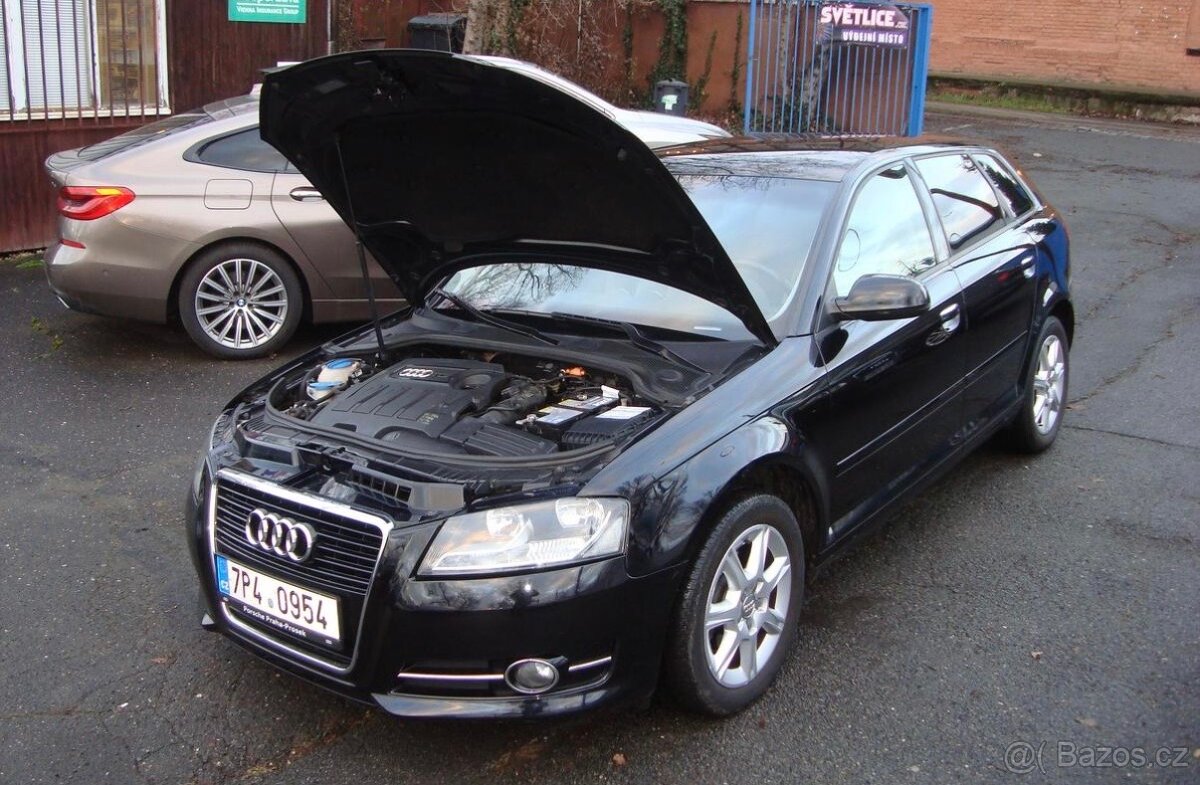 Audi A3 Spotrtback,1.6 TDi, Facelift - 9