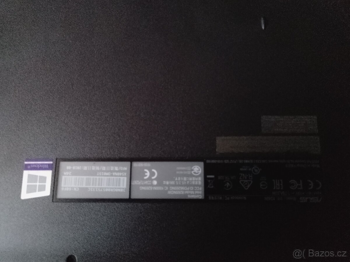 Prodám notebook Asus - 9