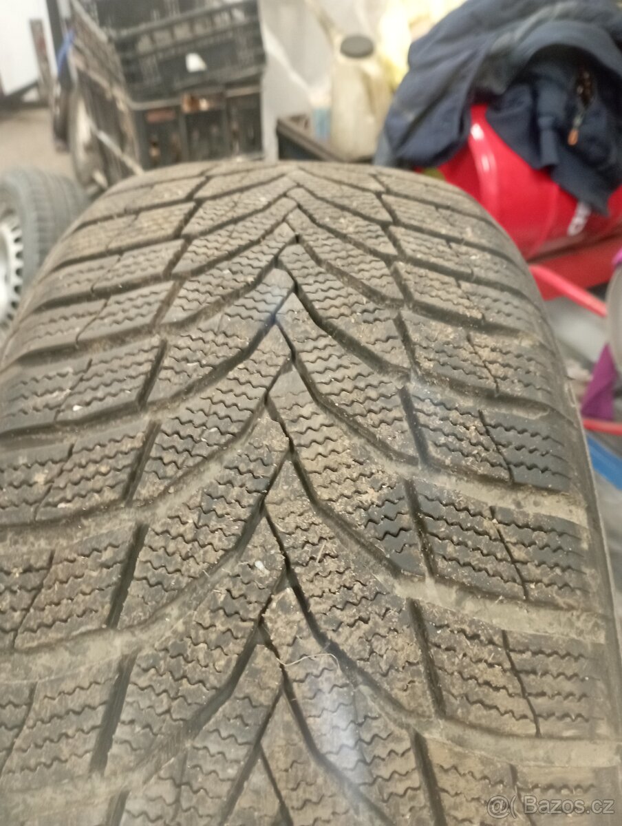 Zimní pneumatiky 235/55/17 - 9