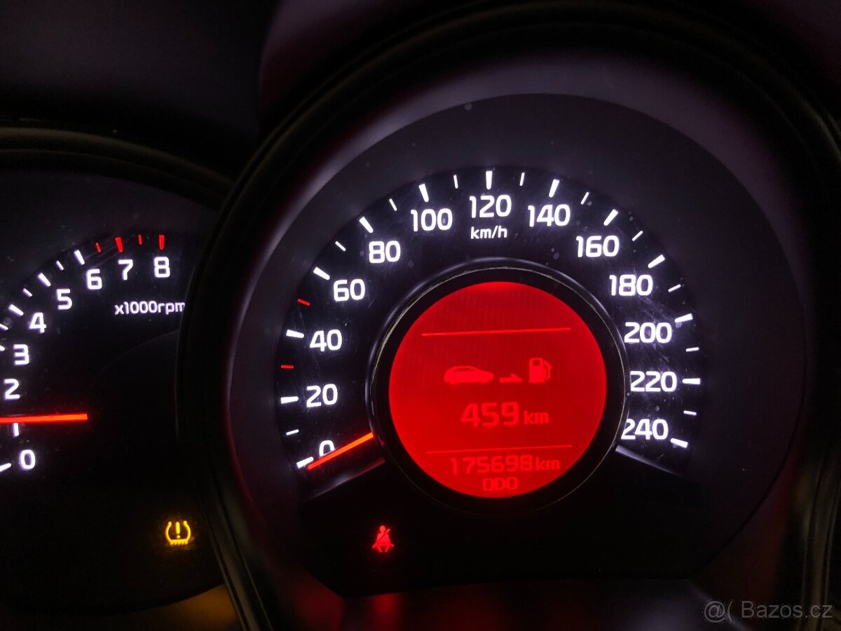 Kia Ceed 1.4 combi 73 kw - 9