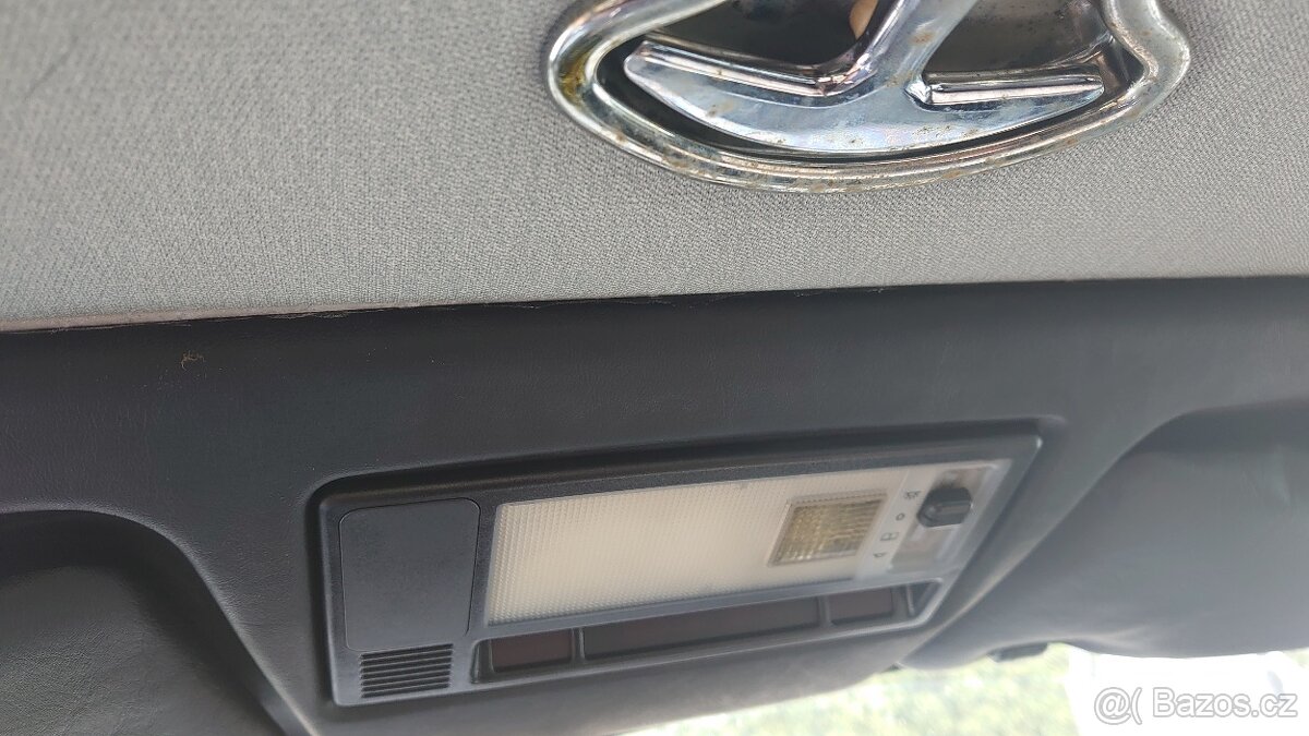 MERCEDES 190 E 1,8 - 9