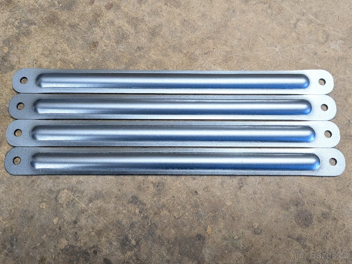 Boční příčka ČZ 250 sport, ČZ 175 - 9