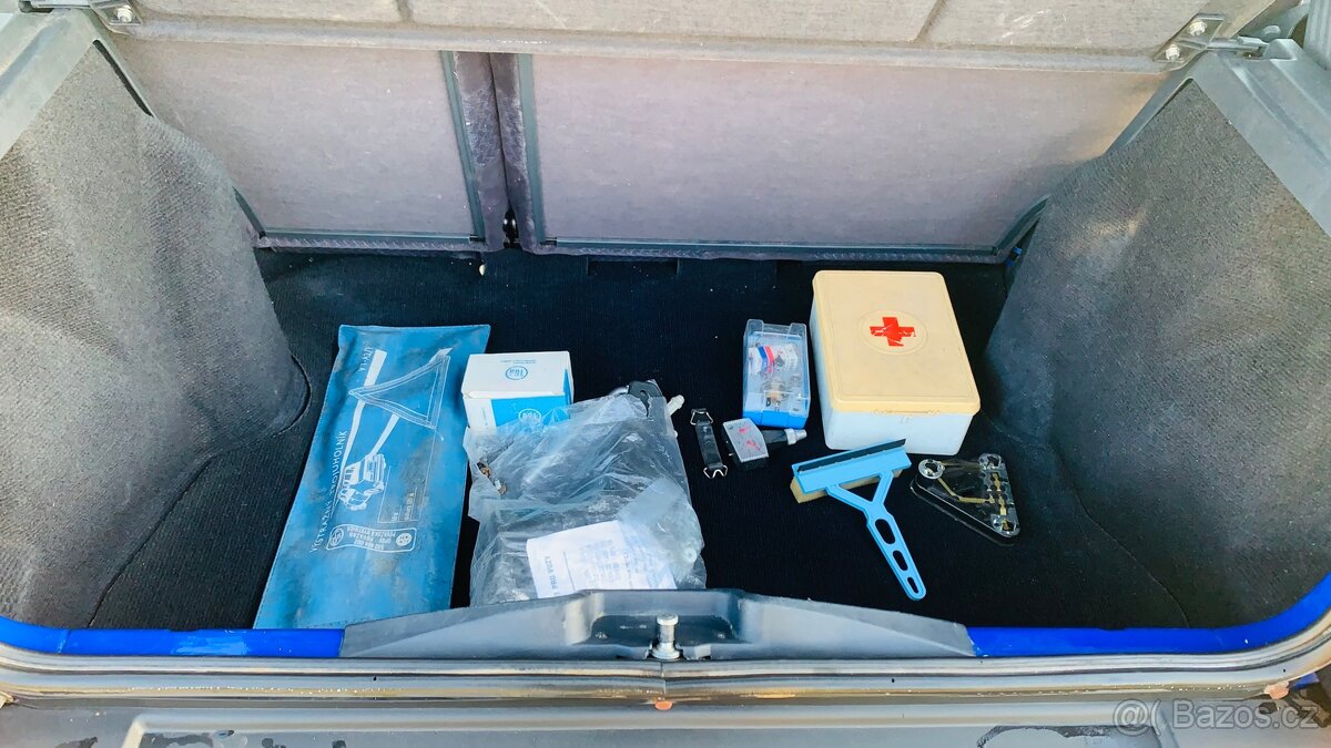 Škoda Favorit GLX. 1. majitel, najeto 33 000km , plná výbava - 9