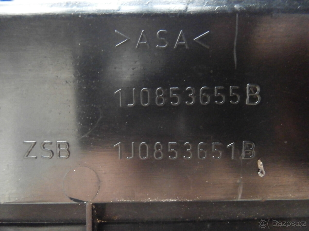 Přední maska na Volkswagen kus za 400 kč včetně pošty - 9