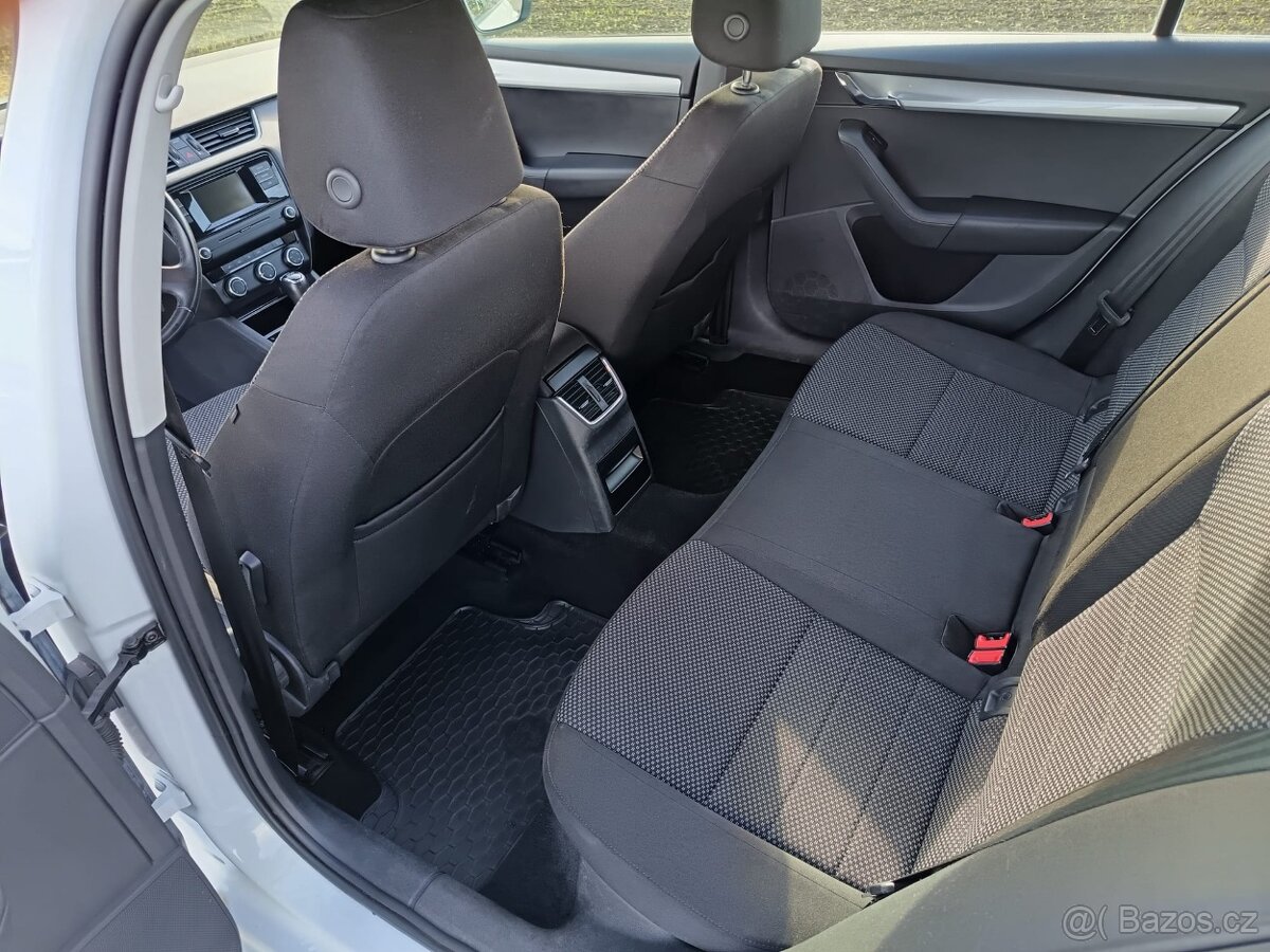 Prodám Škoda Octavia III 1.2 TSI - Možný odpočet DPH - 9