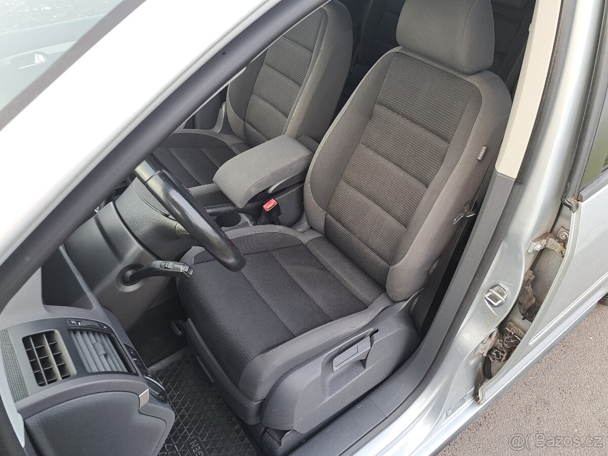 Volkswagen Touran 1.4 tsi CNG, 110 kW, Freestyle, 07/2010 ta - 9