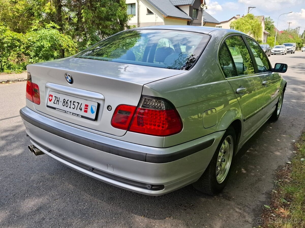 BMW 323i 125kW - 9