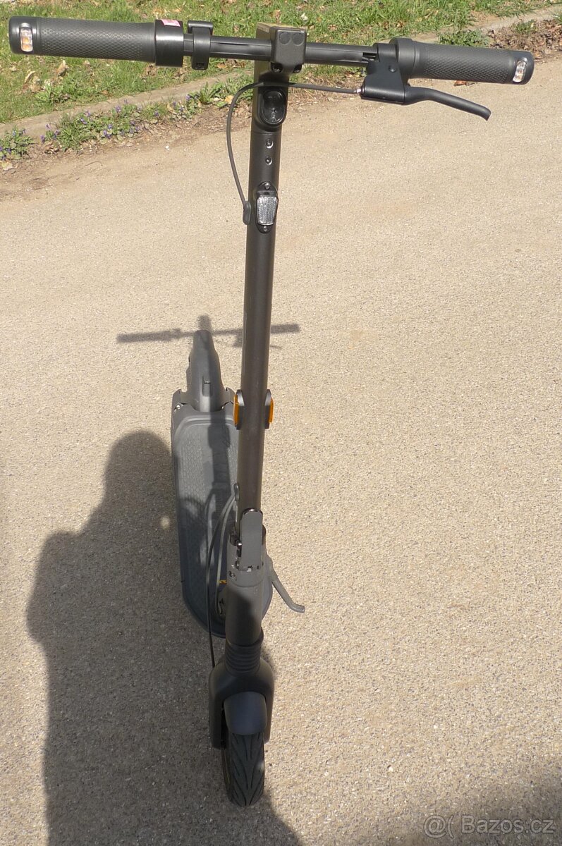 Segway Ninebot MAX G2 E - 9