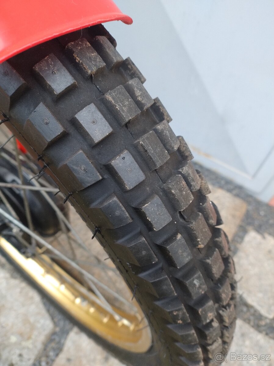 Yamaha TY 250 - 9