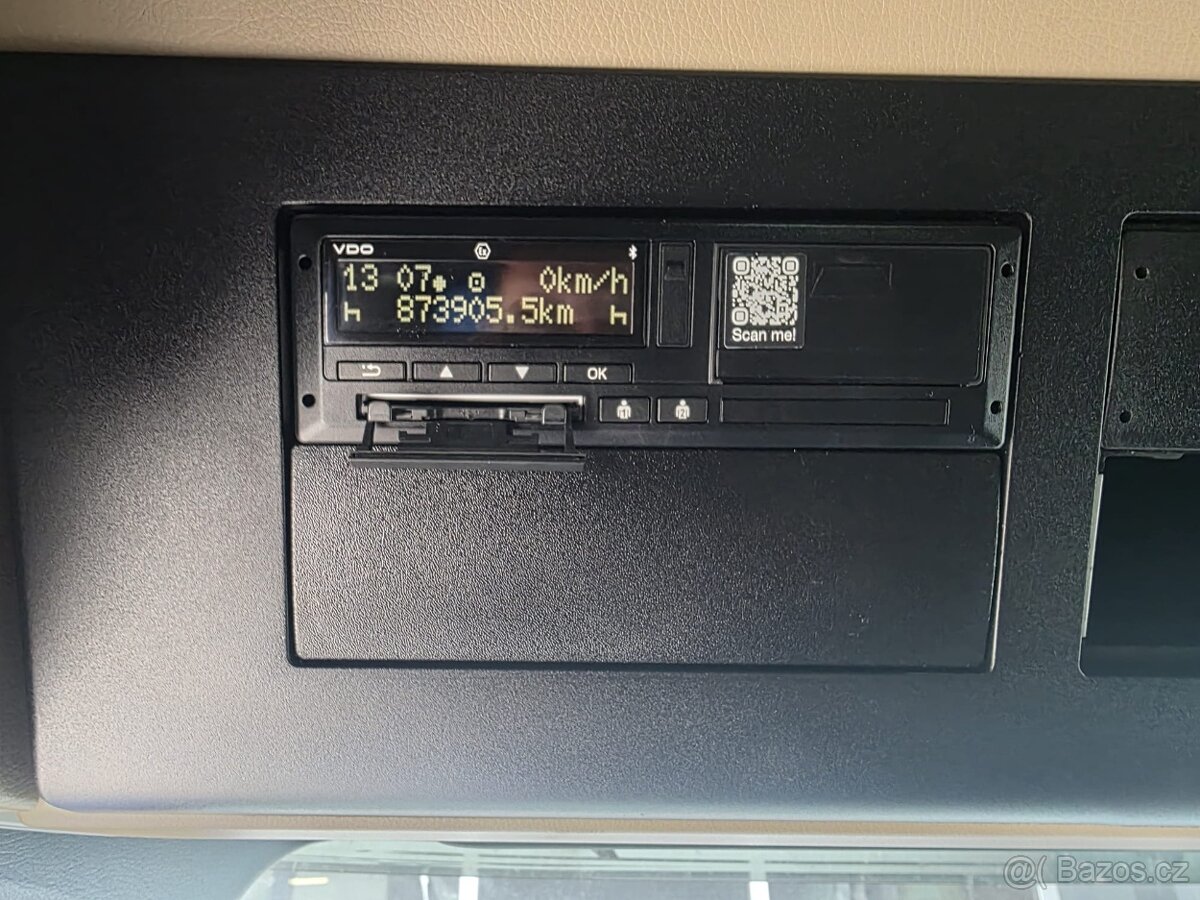 MB Actros GIGA 1848 r.v.2016 standard 100% stav - 9