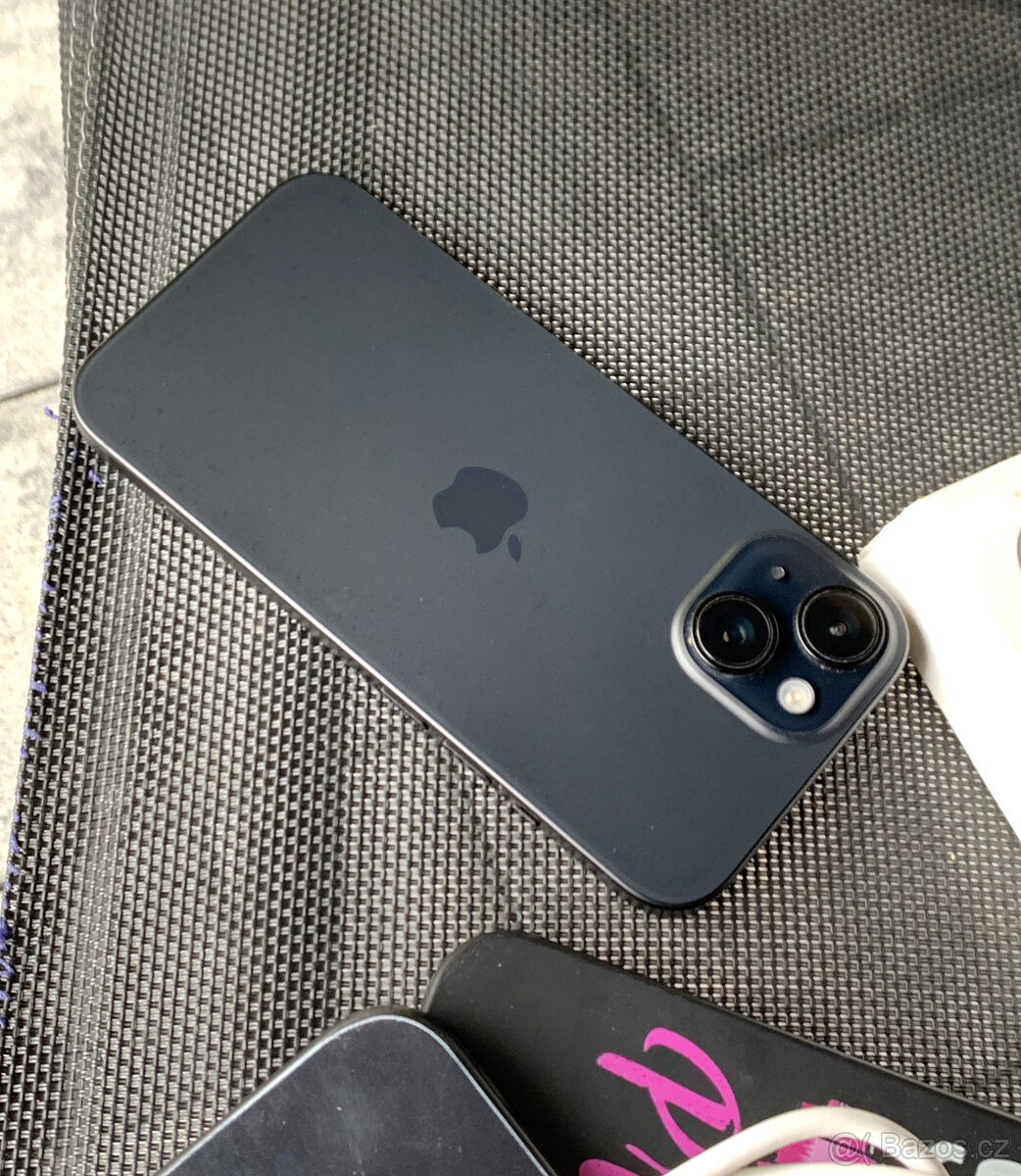 Apple Iphone 15 - 128GB - BLACK - UŽASNÝ IPHONE - 9