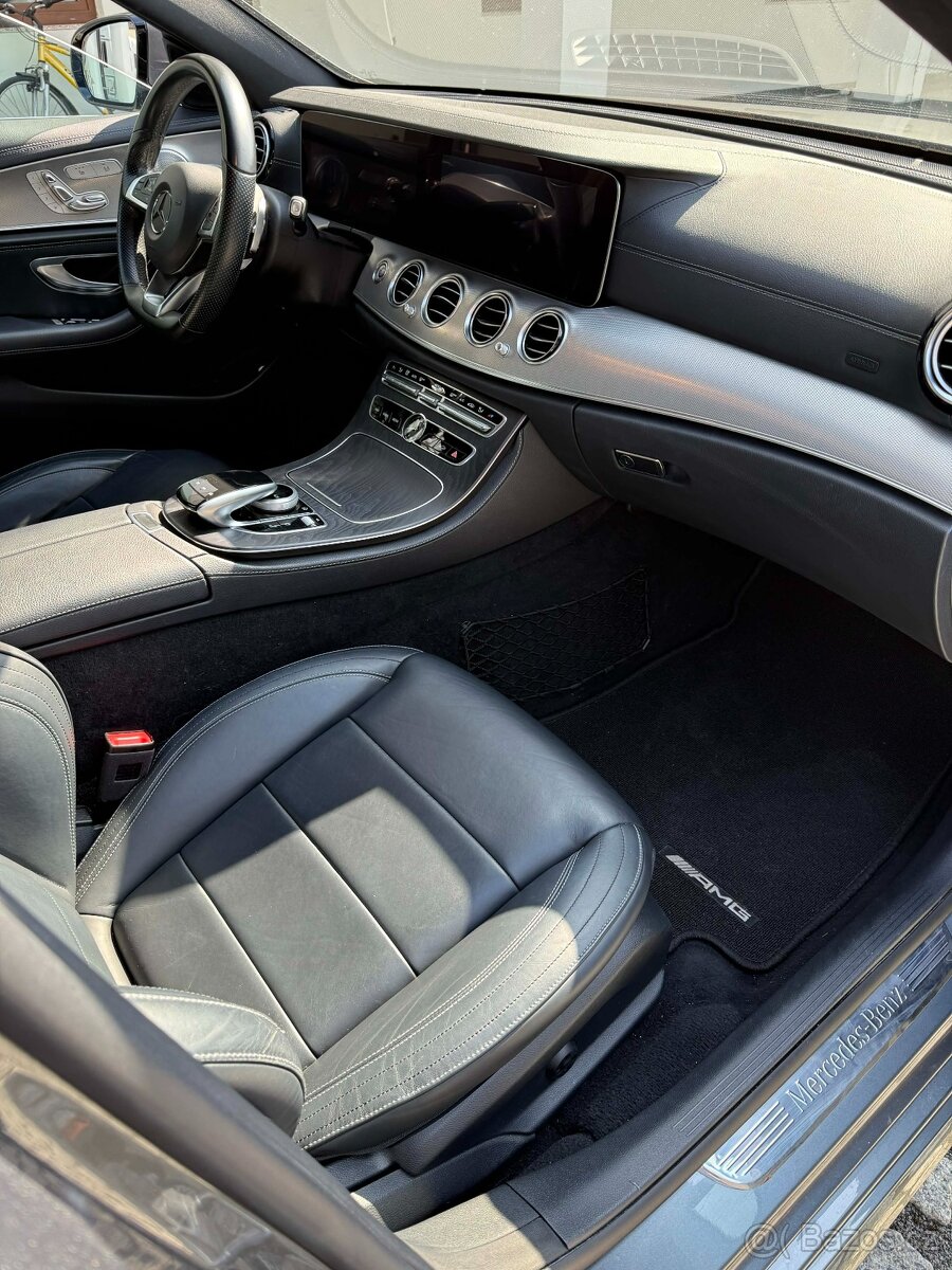 Mercedes-Benz E 220d AMG Line - 9
