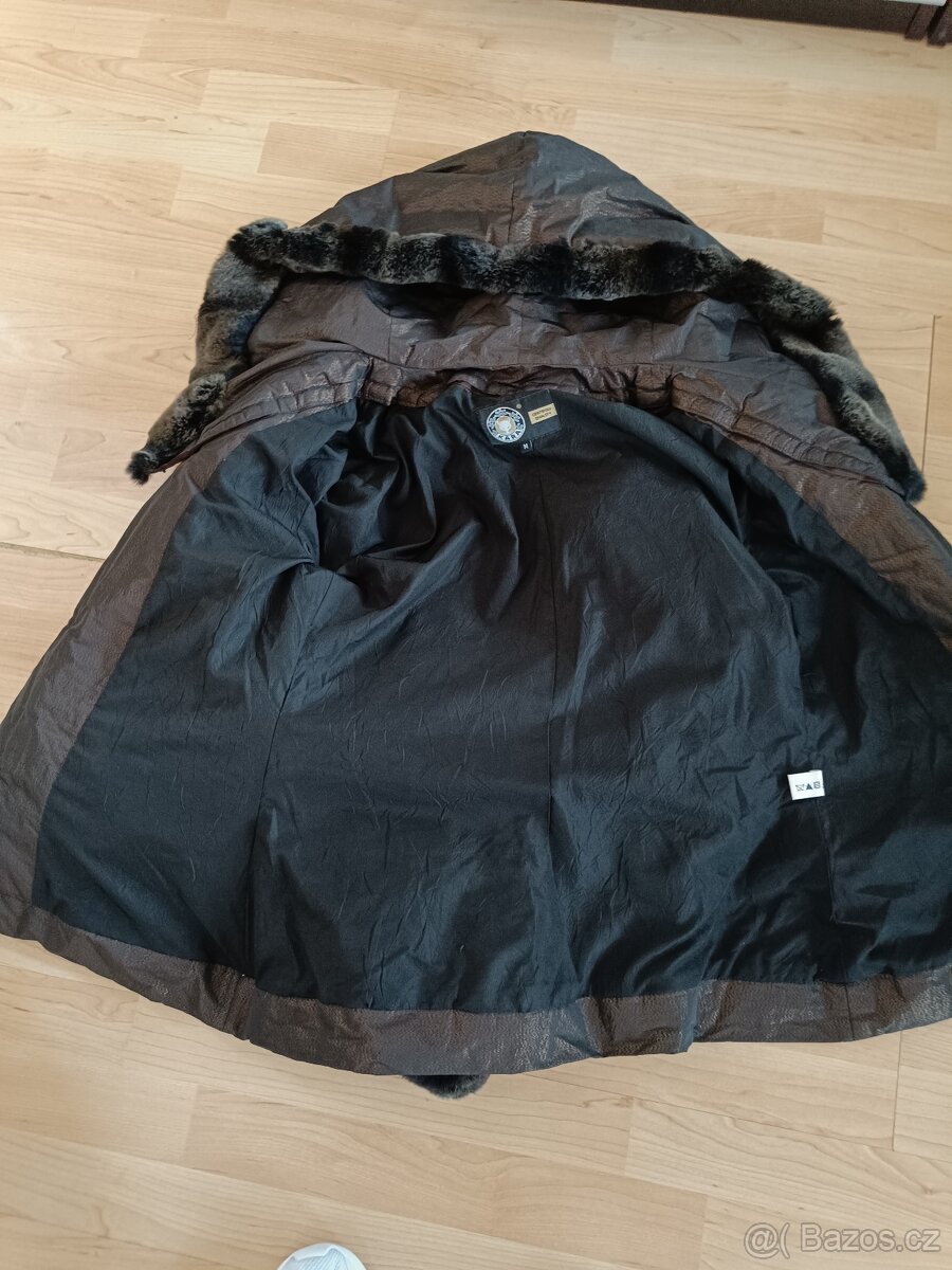 Bunda KARA M vel. - 9