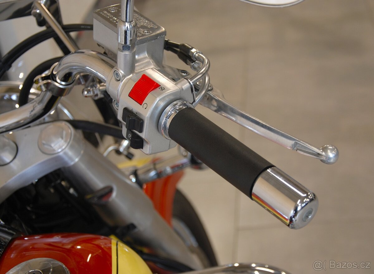 Suzuki VL 800 Intruder Volusia - hezký stav - 9