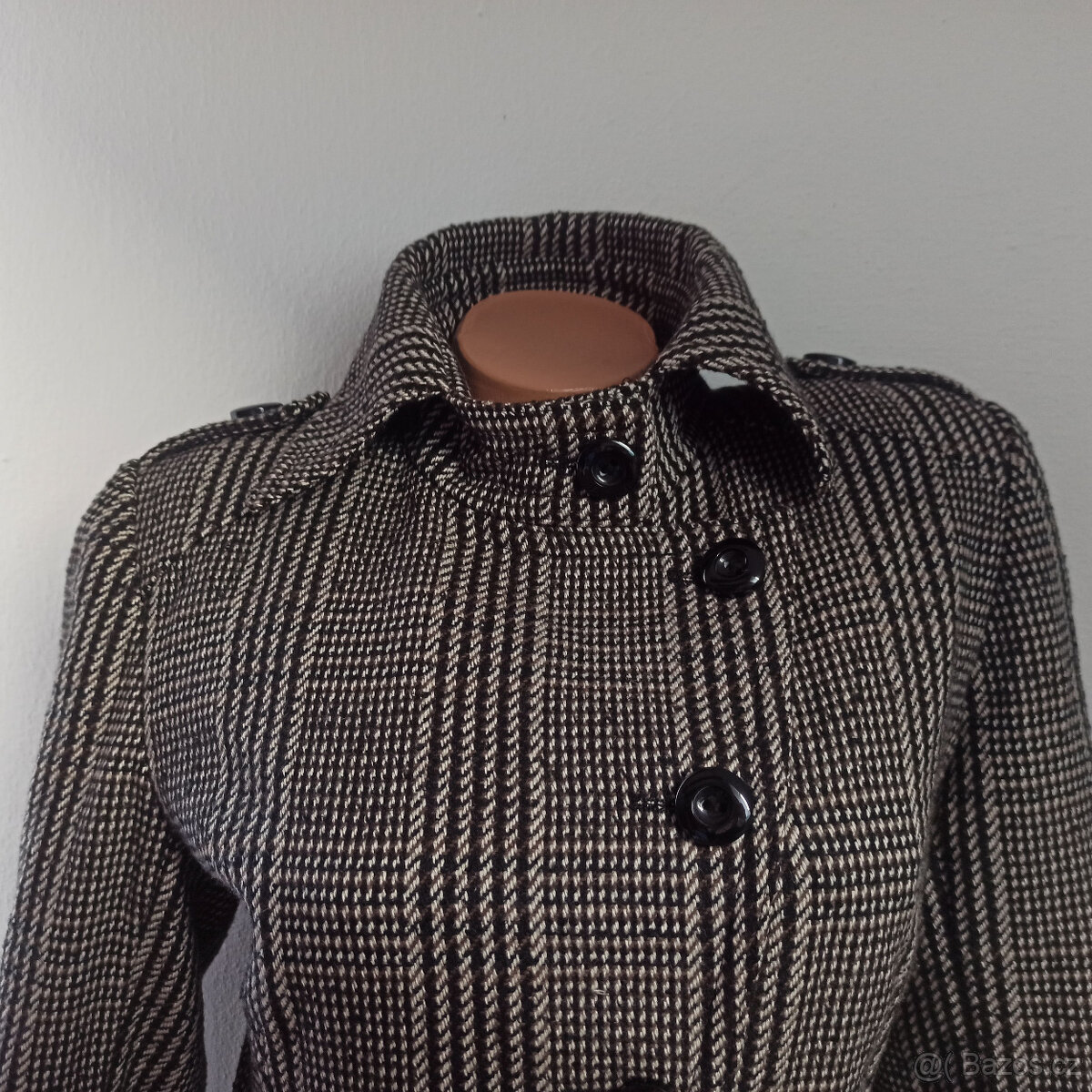 dámský zimní kabát s kapucí 38 - 40 TOP STAV - 9