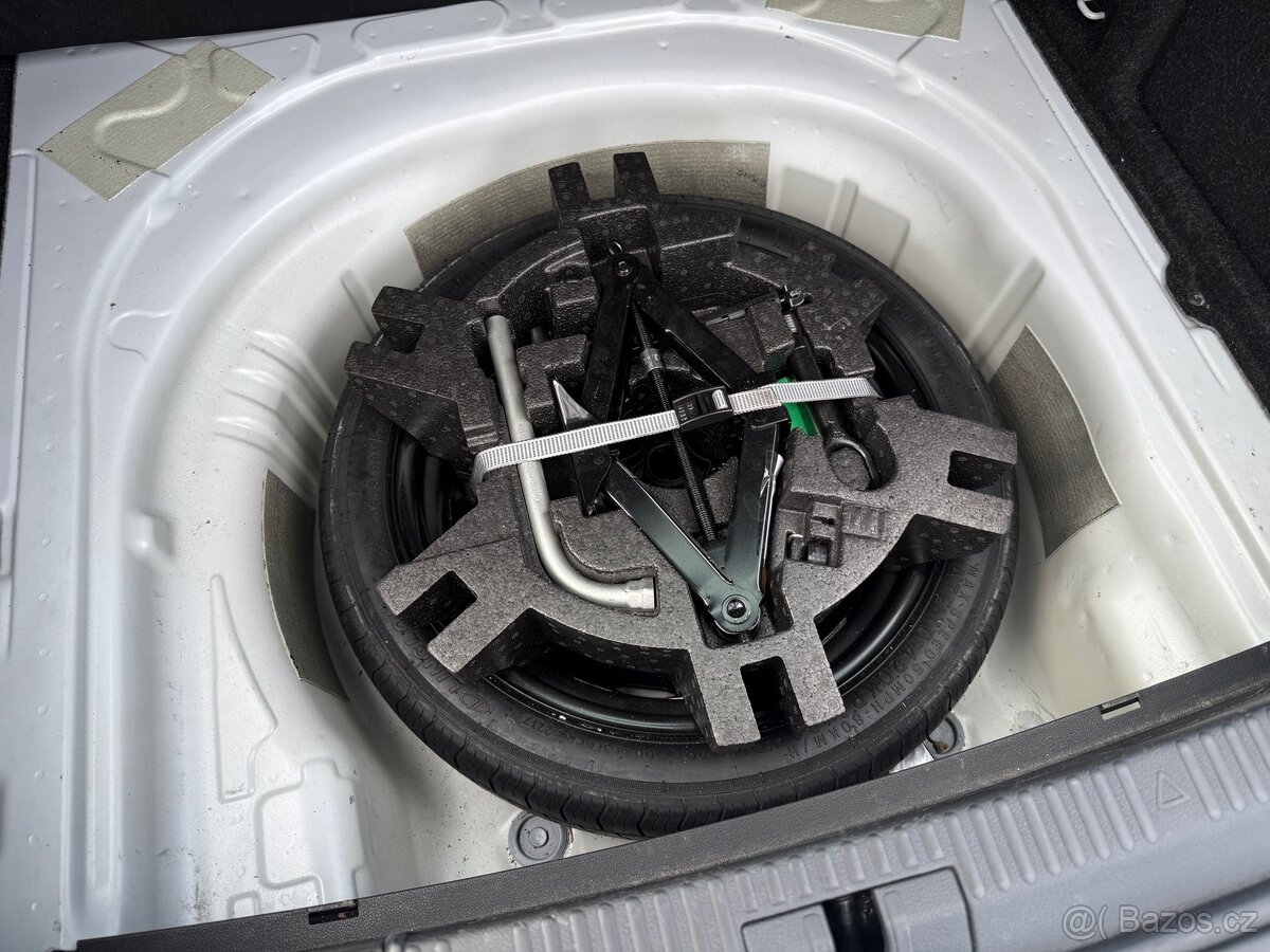 Škoda Superb L&K 2.0 TSi 206kW Nez. topení Tažné - 9