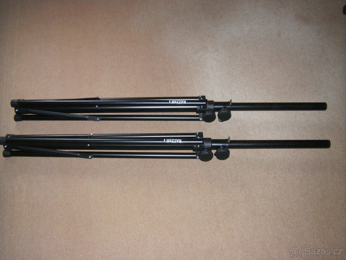 Reprobedny + kabely + stojany - 9