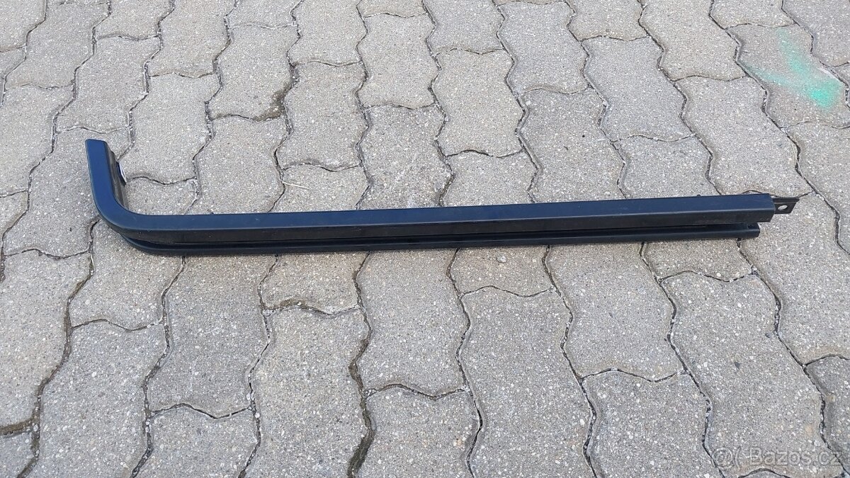 Dacia Dokker – Lišta pojezdu levá 3ks - 9