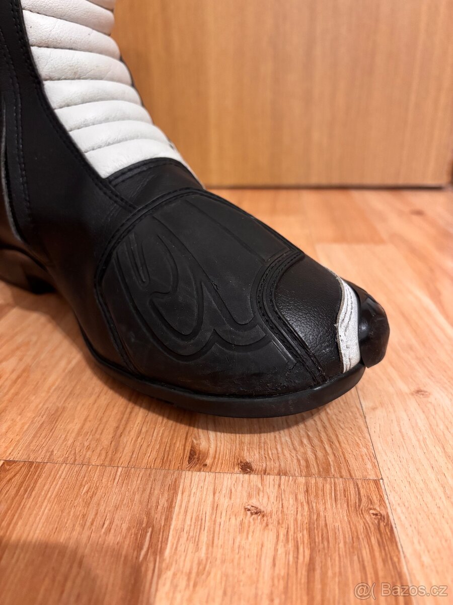 Forma Freccia 46 - 9